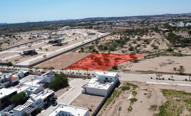 TERRENO EN VENTA 6,000 M2 MUY CERCA DE HOLIDAY INN COLOSIO