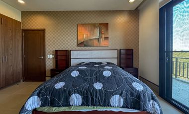 For Sale: 2-Bedroom Unit in Anvaya Cove Sea Breeze Veranda