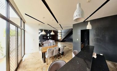 5 Bedroom New House Near Downtown For Sale