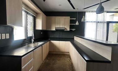 5 Bedroom New House Near Downtown For Sale