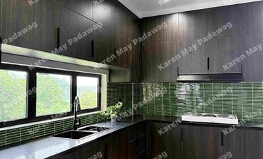 Stylish Brand New 5 Bedroom 3-Storey Modern Home For Sale