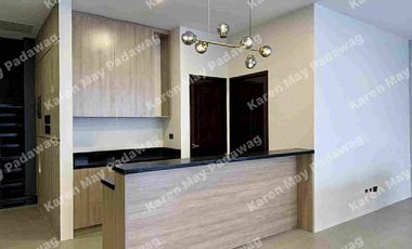 Stylish Brand New 5 Bedroom 3-Storey Modern Home For Sale