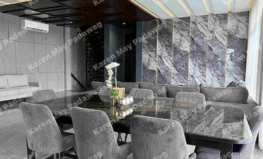 Stylish Brand New 5 Bedroom 3-Storey Modern Home For Sale