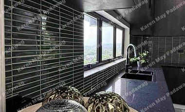 Stylish Brand New 5 Bedroom 3-Storey Modern Home For Sale