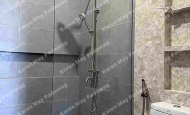 Stylish Brand New 5 Bedroom 3-Storey Modern Home For Sale