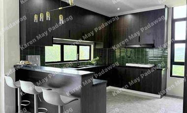 Stylish Brand New 5 Bedroom 3-Storey Modern Home For Sale