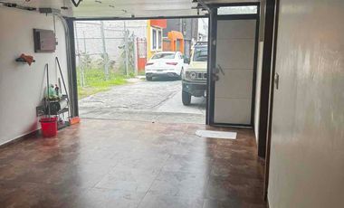 RENTA CASA  CAMELINAS