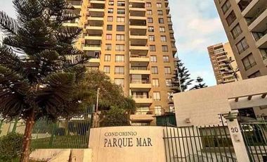 Arriendo Departamento Amoblado Ubicado en Nicolás Tirado, Edificio Parque Mar.