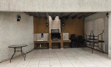 Arriendo Departamento Amoblado Ubicado en Nicolás Tirado, Edificio Parque Mar.