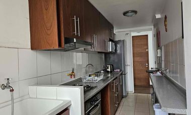 Arriendo Departamento Amoblado Ubicado en Nicolás Tirado, Edificio Parque Mar.