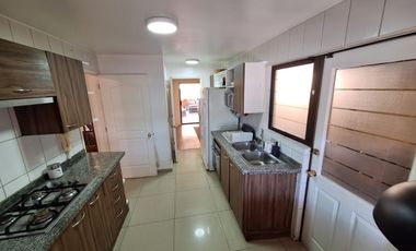 CASA EN VENTA 330 M² - PARQUE LA HACIENDA - PEÑALOLÉN METRO QUILIN (Cód 163)