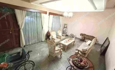 Rumah Classic Terawat 1,5 Lantai Sayap BKR Tengah Kota Bandung