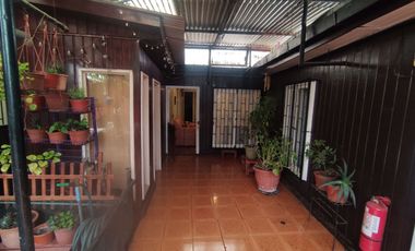 CASA 118 M² EN VENTA 3D1B1E - PEÑALOLÉN (CÓD 173)