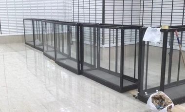 ARRIENDO LOCAL COMERCIAL 147 M² - MANQUEHUE NORTE - LAS CONDES (Cód.183)