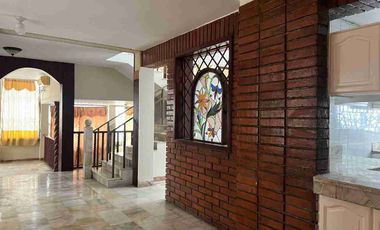 CASA DE ARRIENDO EN BARRIO CENTENARIO