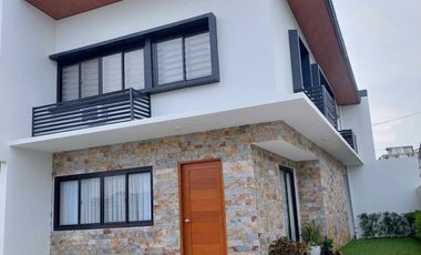 House and Lot for Sale near Westlake San Pedro Hospital Laguna