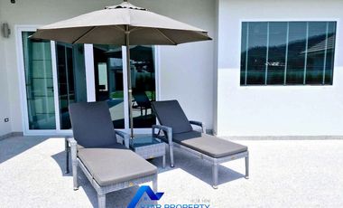 Luxury Private Eco Pool Villa With Mountain View Near Black Mountain Golf Course For Sale