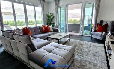 Luxury Private Eco Pool Villa With Mountain View Near Black Mountain Golf Course For Sale