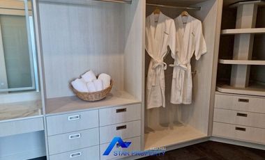 Luxury Private Eco Pool Villa With Mountain View Near Black Mountain Golf Course For Sale