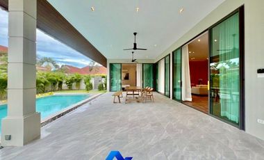 Brand-New Vacation Home Surrounded by Nature – Minutes from Black Mountain Golf For Sale