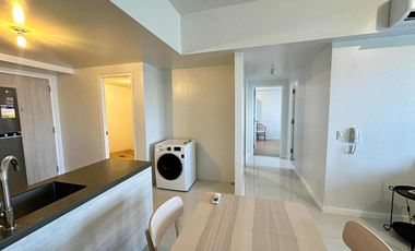 FOR RENT - MODERN 2BR WITH FRONT SEAVIEW BALCONY AND PARKING IN MANDANI BAY, CEBU. FURNISHED.