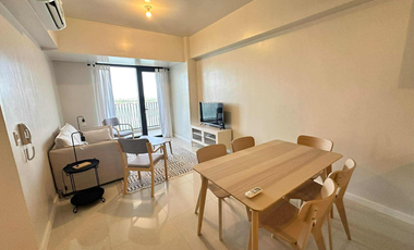 FOR RENT - MODERN 2BR WITH FRONT SEAVIEW BALCONY AND PARKING IN MANDANI BAY, CEBU. FURNISHED.