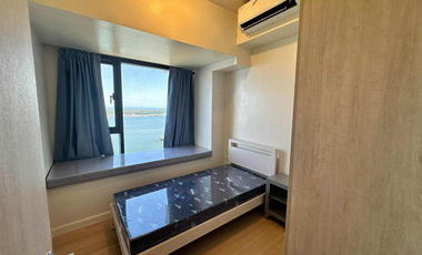 FOR RENT - MODERN 2BR WITH FRONT SEAVIEW BALCONY AND PARKING IN MANDANI BAY, CEBU. FURNISHED.
