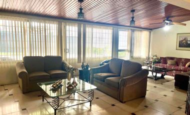 EXCELENTE PRECIO, LA MEJOR UBICACIÓN DE URDESA