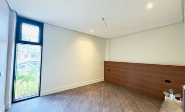 Modern Brand New House and Lot with Plunge Pool for Sale in BF Homes, Parañaque
