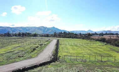 Parcela con Rol luz y agua