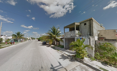 Casa en calle Flamingo, Izamal Residencial, Cancún, Quintana Roo, México. ¡NO CRÉDITOS!