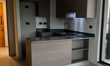 Se vende departamento nuevo con hermosa vista al río Calle Calle