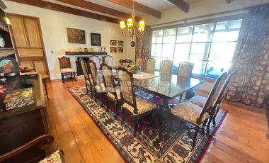 Casa En Venta En Preciosa Parcela De 2 Hectáreas