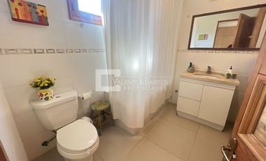 Casa En Venta En Preciosa Parcela De 2 Hectáreas