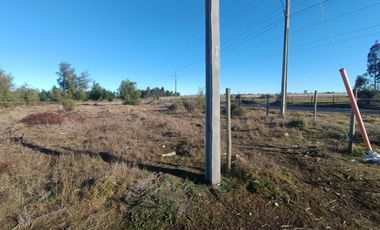 SE VENDE PARCELA ORILLA CARRETERA LOS ÁNGELES