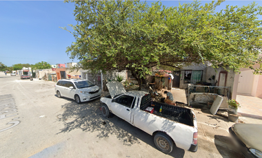 CASA EN CALLE IXTLA, CANCUN, BENITO JUAREZ,QUINTANA ROO, MÉXICO. ¡NO CRÉDITOS!