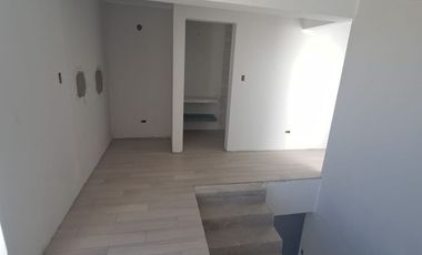 VENDO HERMOSO DUPLEX, EN SACACHACA, CERCA AL COLEGIO MAX UHLE, NO PAGAS ALCABALA,CON 3 DORMITORIOS, 4 BAÑOS, COCHERA Y ASENSOR DIRECTO DUPLE