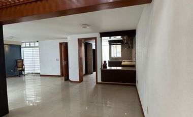 ¡Invierte en tu nuevo hogar en Fraccionamiento 8 de Julio! Casa en Venta en Guadalajara, Jalisco, cerca de la clinica 46