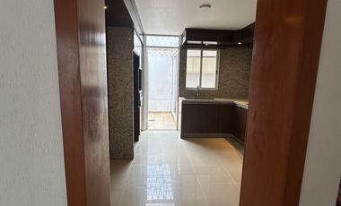 ¡Invierte en tu nuevo hogar en Fraccionamiento 8 de Julio! Casa en Venta en Guadalajara, Jalisco, cerca de la clinica 46