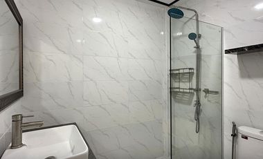 Townhouse For Sale in San Antonio, Makati City