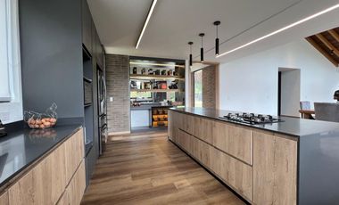 Casa en Arriendo en Palmas Envigado,Medellin