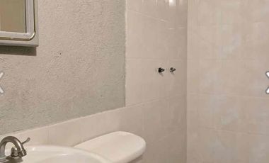 Se vende Bodega en Jardines del Bosque