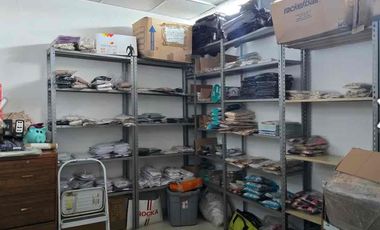 Se vende Bodega en Jardines del Bosque