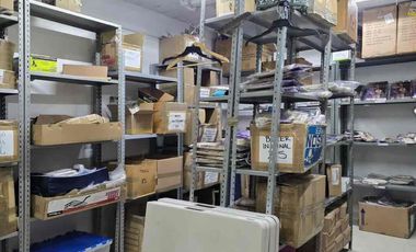 Se vende Bodega en Jardines del Bosque