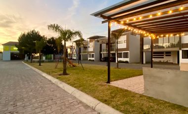 PREVENTA DE RESIDENCIA MINIMALISTA
