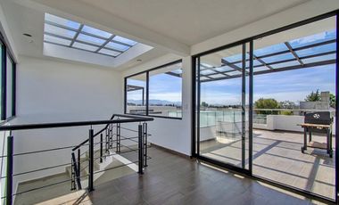 PREVENTA DE RESIDENCIA MINIMALISTA