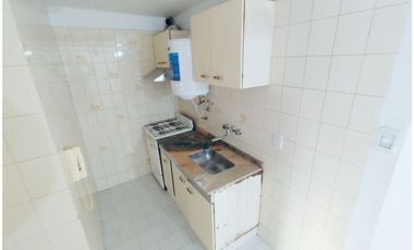 ALQUILA: Dpto 1 Dormitorio Externo con Balcón / 9 de Julio 560 - B° Centro