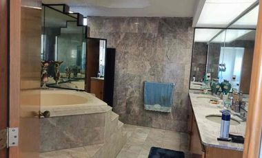 VENDO DEPTO. MUY AMPLIO Y EN LUGAR INCREÍBLE FUENTE DE MOLINO, LOMAS DE TECAMACHALCO. Inf y citas a los cel. 552527----. 554144----.