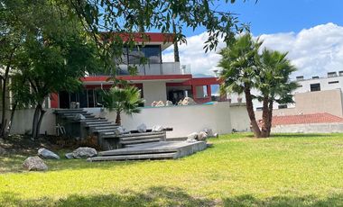 Casa en Venta en Lomas del Rosario, San Pedro Garza García