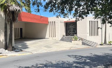Casa en Venta en Lomas del Rosario, San Pedro Garza García